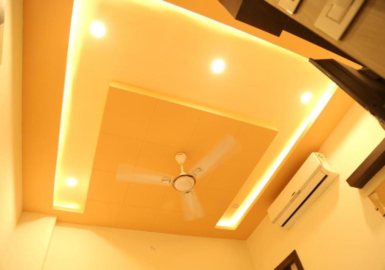 Hotel Aaradhya Udaipur Esterno foto