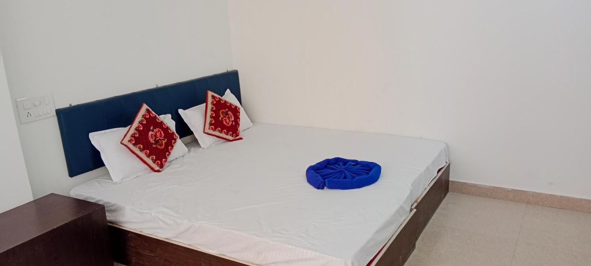 Hotel Aaradhya Udaipur Esterno foto
