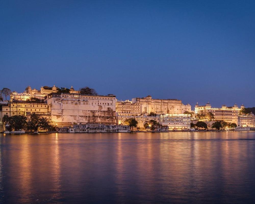 Hotel Aaradhya Udaipur Esterno foto